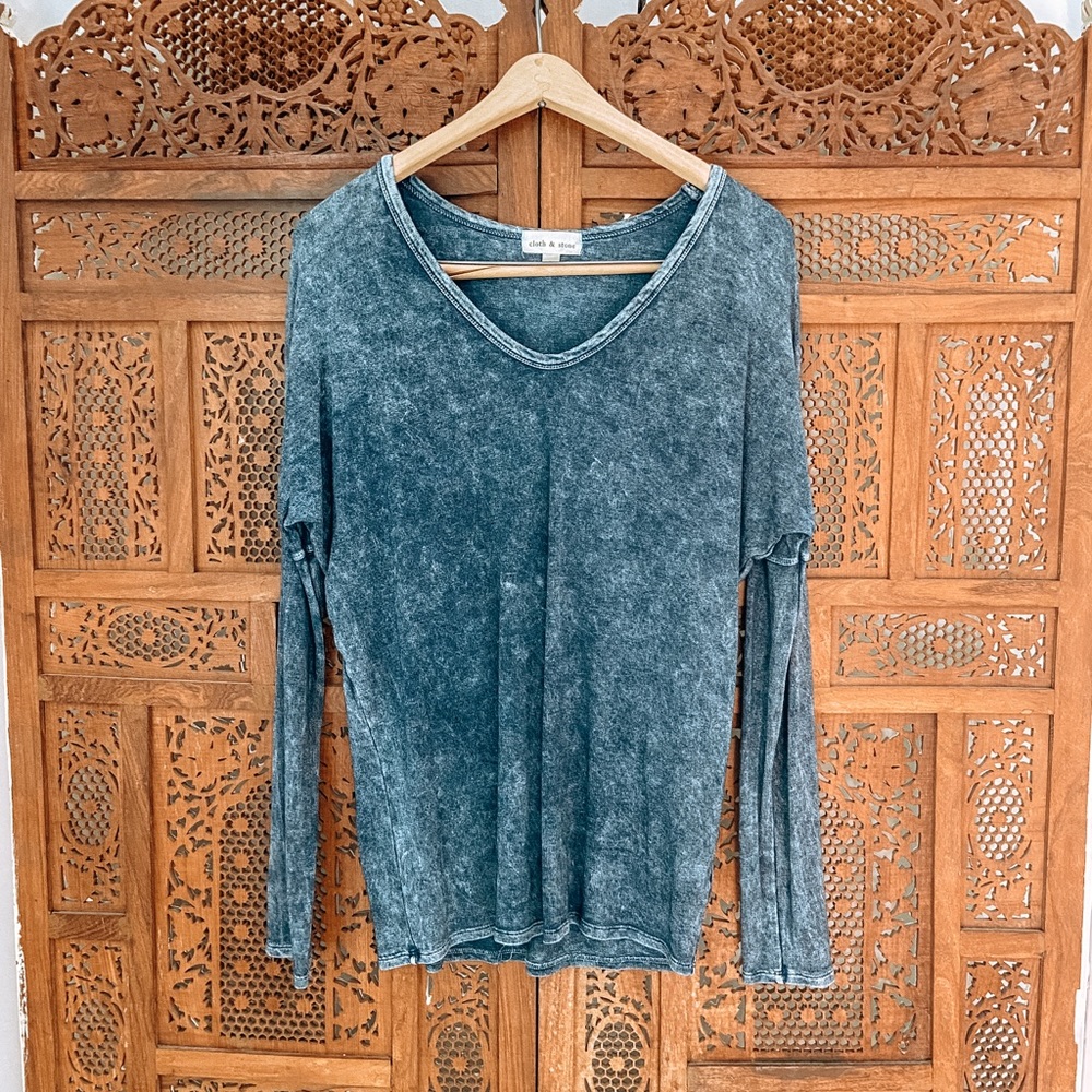Cloth and Stone Long Sleeve